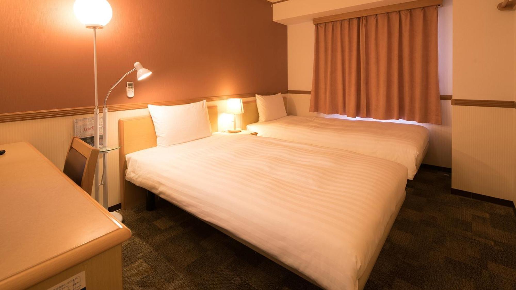 Toyoko Inn Nagoya Owari Ichinomiya Ekimae Room photo
